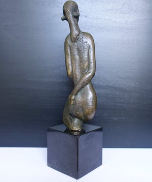 Brons (Onbekend) - zittend naakt, zeer mooi beeldje kopen? Bied vanaf 175!