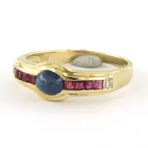 14k geel gouden ring bezet met robijn en saffier en diamant - ringmaat 17.5(55) kopen? Bied vanaf 145!