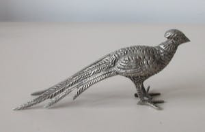 Curiosa - Vier metalen figuren van fazanten en pauwen kopen? Bied vanaf 1!