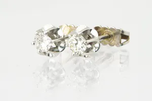 Exclusieve set 14 krt witgoud & diamanten (ca.0.50ct / M/SI1) oorstekers kopen? Bied vanaf 190!