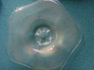 Willem Rozendaal - Tin-craquelé coquille schaal met prachtige iriserende luster kleuren kopen? Bied vanaf 50!