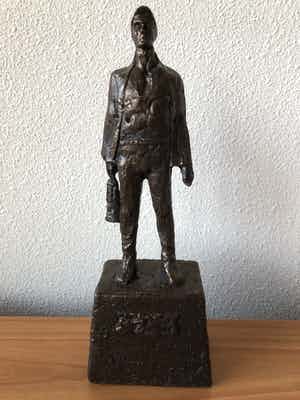 Wim van Hoorn - Prachtig beeld D'r Joep de mijnwerker uit Kerkrade verkocht voor € 45!