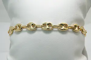73 - Zo goed als nieuwe 18Krt geel gouden armband met koffieboon schakels kopen? Bied vanaf 630!