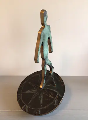 Desiree Tonnaer - “ Mens op de zonnewijzer “ XL versie kopen? Bied vanaf 95!