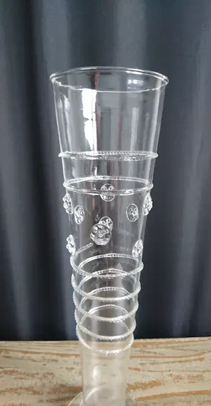 Niet of onleesbaar gesigneerd - Venetiaans mondgeblazen glazen flute (replica) kopen? Bied vanaf 1!