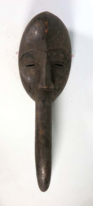 Mau-stam - Hout, Masker met snavel verkocht voor € 1!