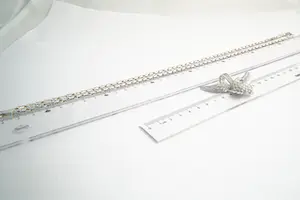 NV (09) - Lange & massief 1e geh. zilveren Konings ketting en adelaar hanger kopen? Bied vanaf 90!