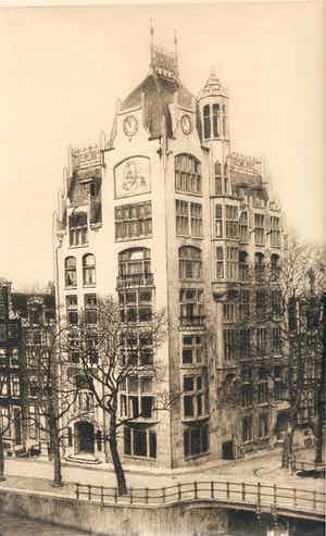 Dirk Harting - "Astoria" Amsterdam: 1e particuliere kantoortoren van Europa verkocht voor € 35!