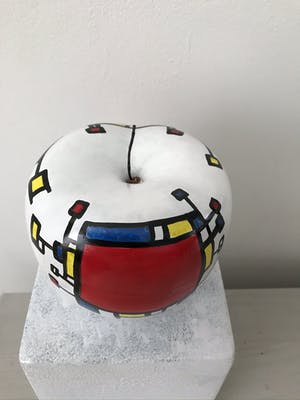 Marianne Bey - Like Apple / Mondriaan style kopen? Bied vanaf 50!
