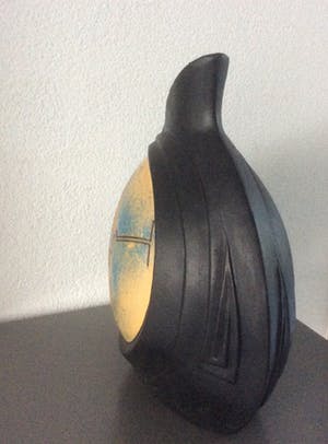 Niet of onleesbaar gesigneerd - Vaas met vogelfiguren kopen? Bied vanaf 1!