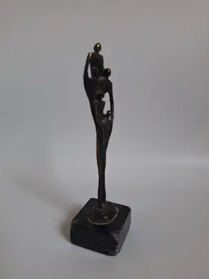 Corry Ammerlaan - Gezin kopen? Bied vanaf 30!