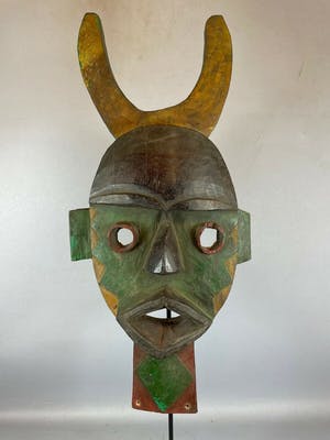 Dan - 210512 - Tribal Used African mask from the Dan - Liberia. kopen? Bied vanaf 45!