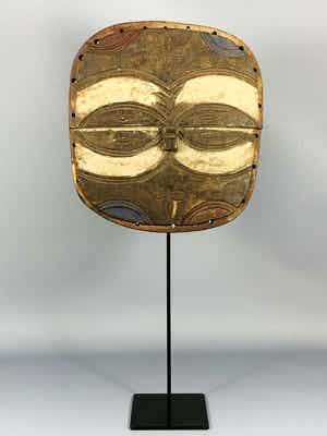 Dogon - 190402 - old Tribal used African Bateke mask - Congo. verkocht voor € 45!
