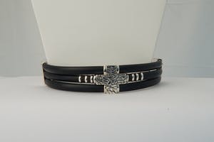 1584 - Stoere 1e gehalte Zilver en caoutchoucband YANVAN armband - gekeurd kopen? Bied vanaf 30!