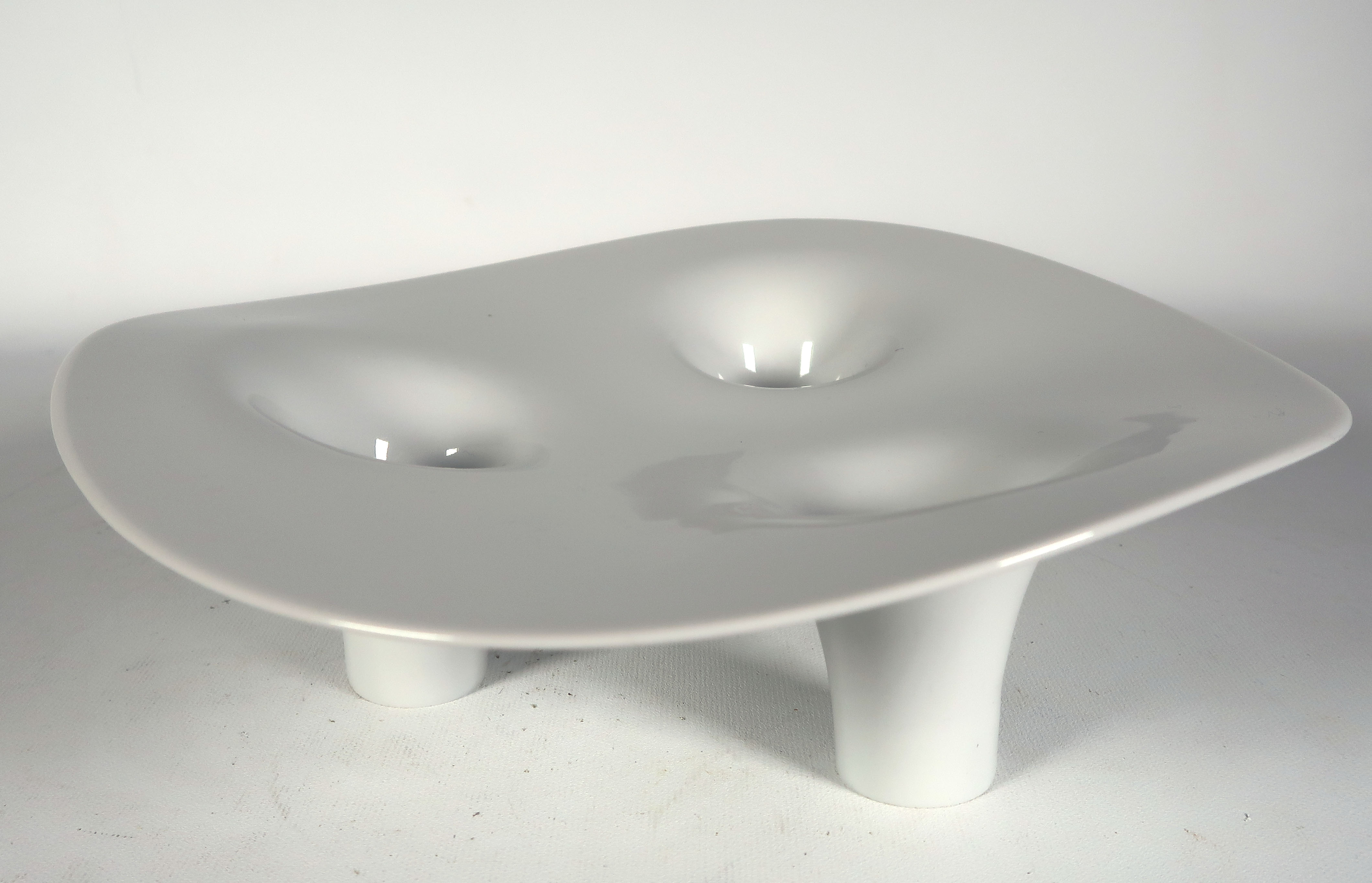 Willem Noyons - Porselein, Twee multifunctionele objecten kopen? Bied vanaf 50!