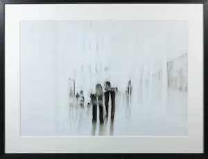 Gisella Klein - Foto, At the museum III - Ingelijst kaufen? Bieten Sie von 60!