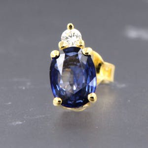 18K Goud - geelgouden oorbellen bezet met saffier en 0.12 ct diamant kopen? Bied vanaf 380!