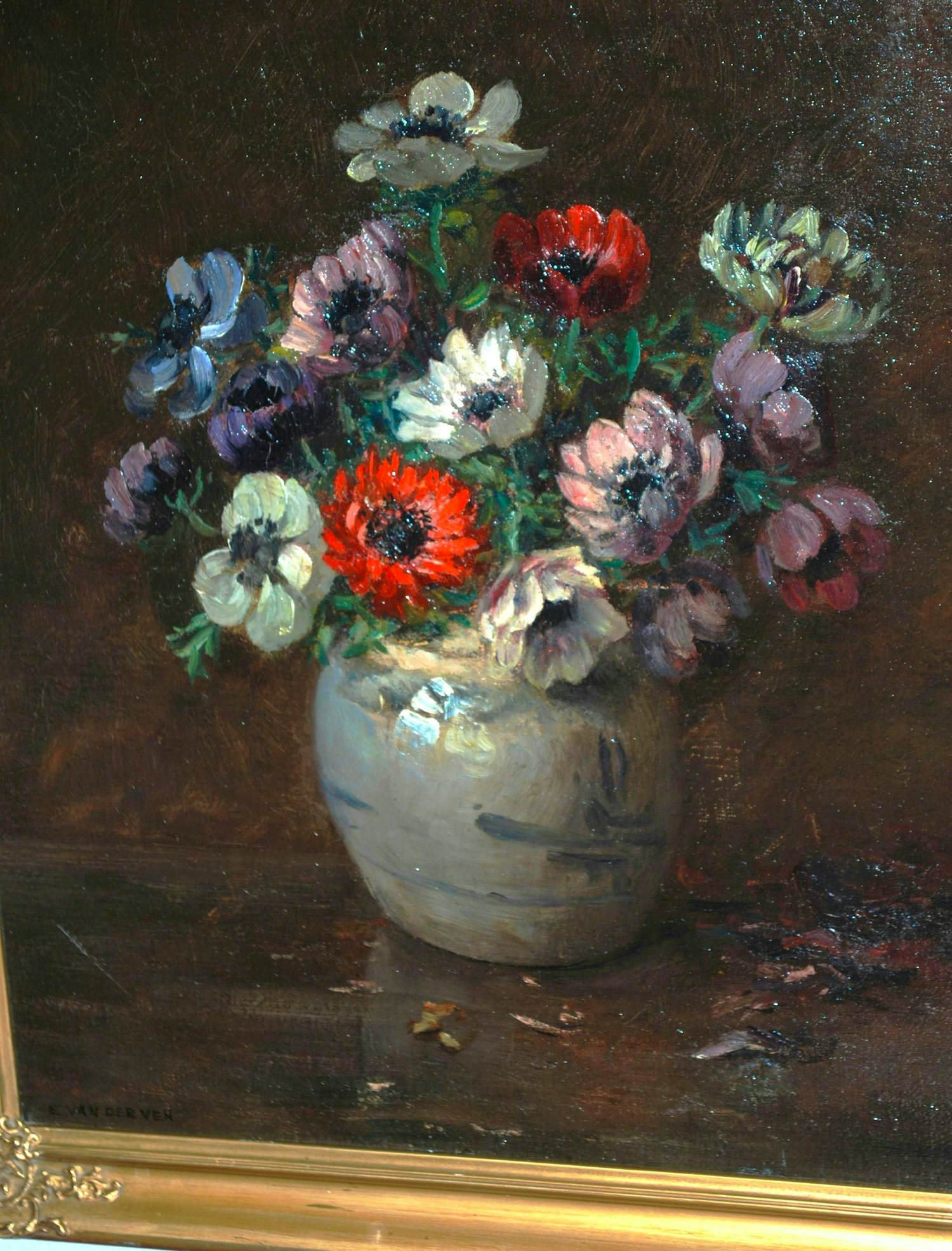 Emanuel van der Ven - anemonen in een keuls vaasje kopen? Bied vanaf 165!