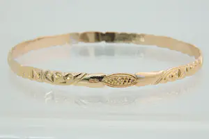 10 - Grote, fraai bewerkte 18Kt rose gouden "rinkel" armband kopen? Bied vanaf 690!