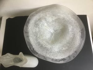 Niet of onleesbaar gesigneerd - Schaal en vaas kopen? Bied vanaf 10!