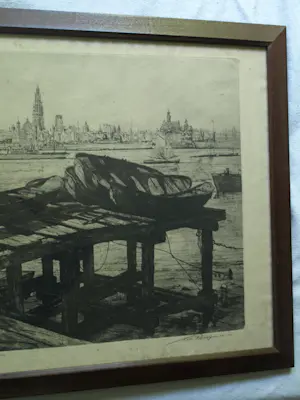 Toon Pluymers - Ingelijste ets , Gezicht op Antwerpen – Lijst, 56 x 71 cm. kopen? Bied vanaf 1!