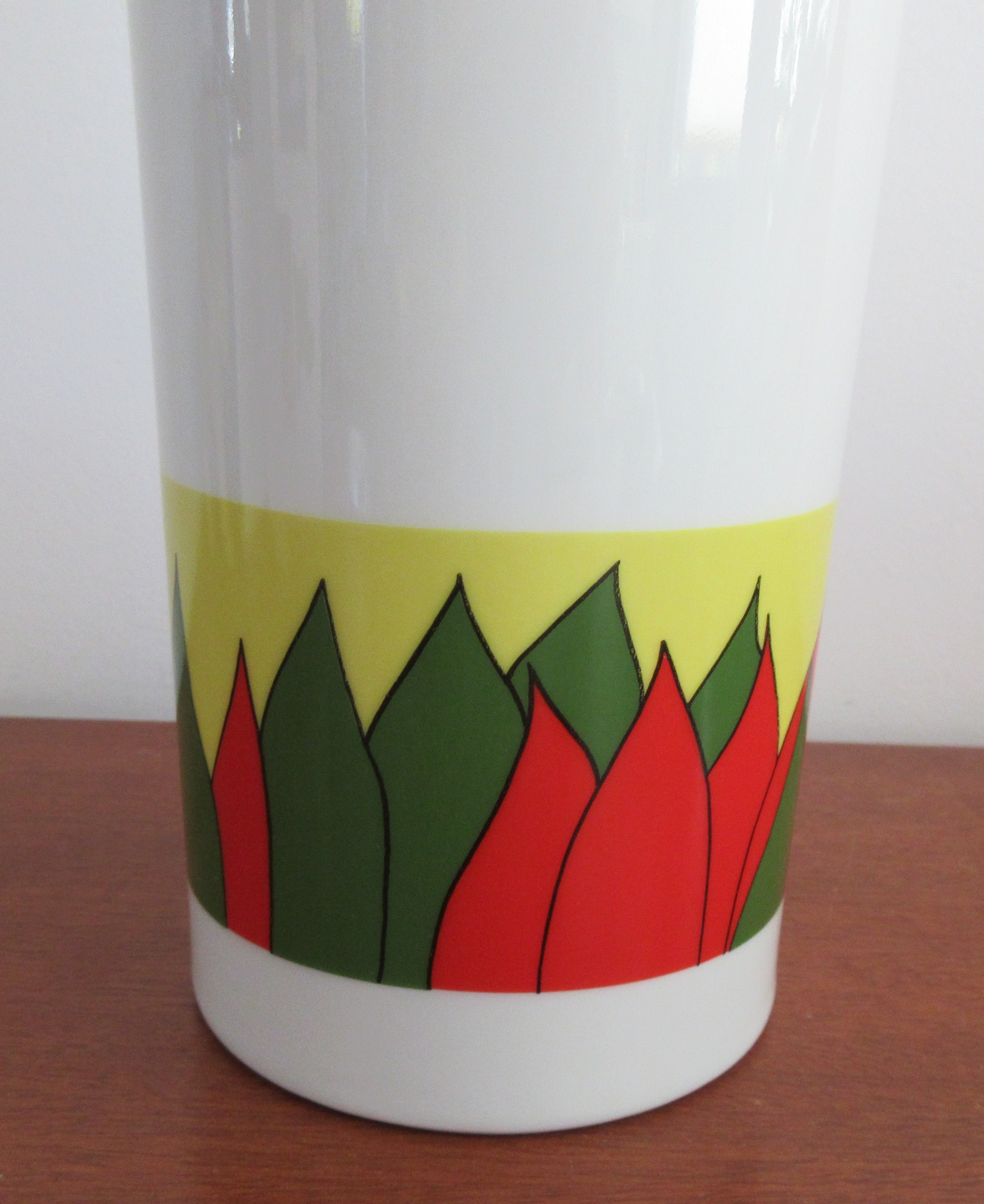Waechtersbacher Keramik - Ysenburg Art Werk porseleinen design tulpenvaas kopen? Bied vanaf 19!