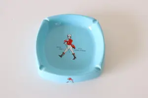 Niet of onleesbaar gesigneerd - 3 items "Johnnie Walker" keramiek kopen? Bied vanaf 1!