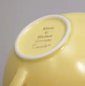 Ursula Fesca - theepot, melkkan, suikerpot Taxis | Waechterbacher Keramik | West Germany kopen? Bied vanaf 40!