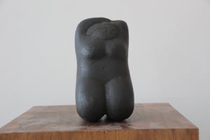 Jan Meefout - Bronzen sculptuur: Vrouwenfiguur kopen? Bied vanaf 1495!