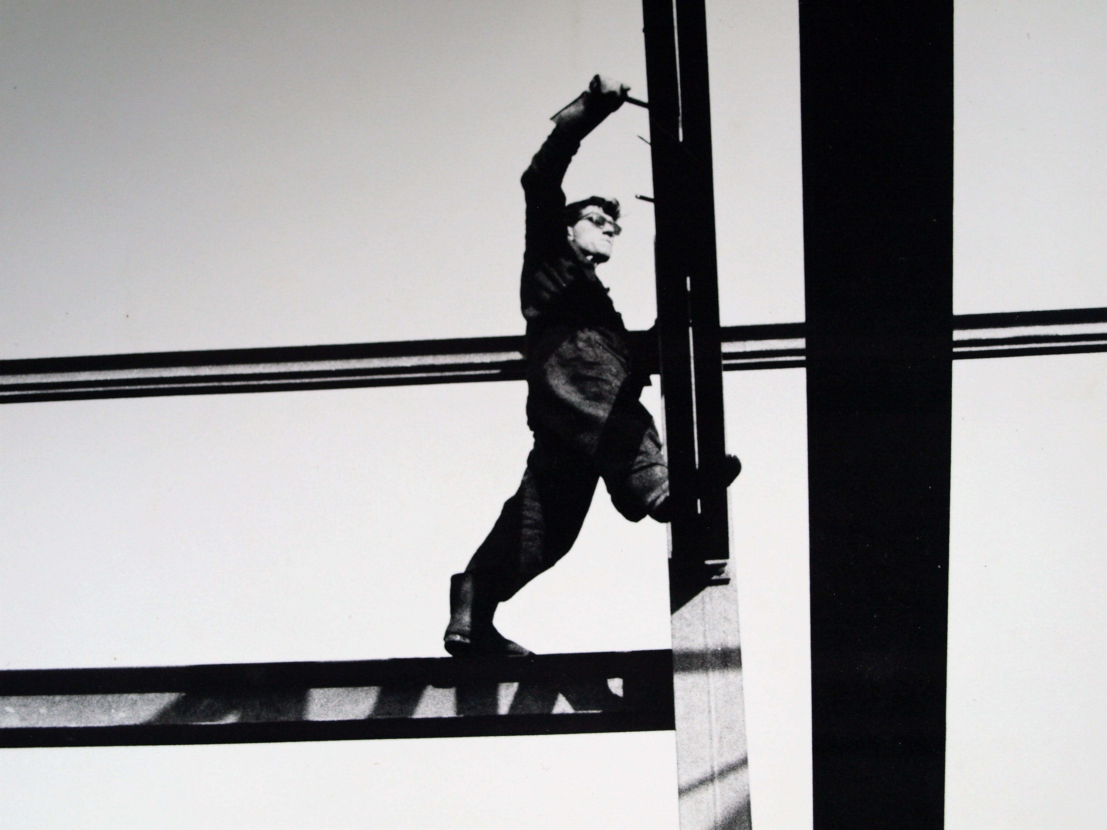 Steef Zoetmulder - Foto , Constructiewerker - gesigneerd & ingelijst – 1961 / 2001  kopen? Bied vanaf 125!