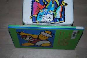 Herman Brood - groot bewaarblik, 2 boeken, serviesgoed kopen? Bied vanaf 50!