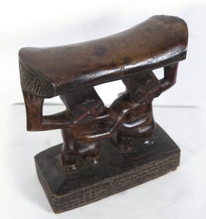 Luba - Houten neksteun, gedragen door man en vrouw kopen? Bied vanaf 1!