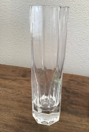 Niet of onleesbaar gesigneerd - 3 glazen vazen, kristal en handmade quality kopen? Bied vanaf 1!