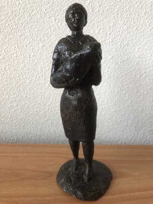 Brons (Onbekend) - MOEDER MET BABY - massief zwaar bronzen beeld. kopen? Bied vanaf 45!