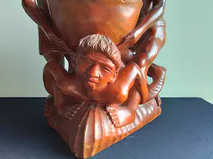 Niet of onleesbaar gesigneerd - Prachtig houten beeld van bontoc stam uit de Filippijnen kopen? Bied vanaf 1!