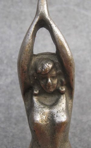 Brons (Onbekend) - Staande naakte vrouw kopen? Bied vanaf 70!