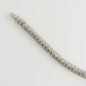 Diamanten armband in art-decostijl kopen? Bied vanaf 4200!