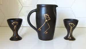 Niet of onleesbaar gesigneerd - Jan Vander Elst - Studio keramische kan en twee bekers verkocht voor € 1!