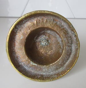 Curiosa - Oude koperen kandelaar staande ridder kopen? Bied vanaf 1!