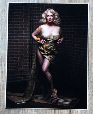 Erwin Olaf - C - print: Mature - 1999 kopen? Bied vanaf 450!
