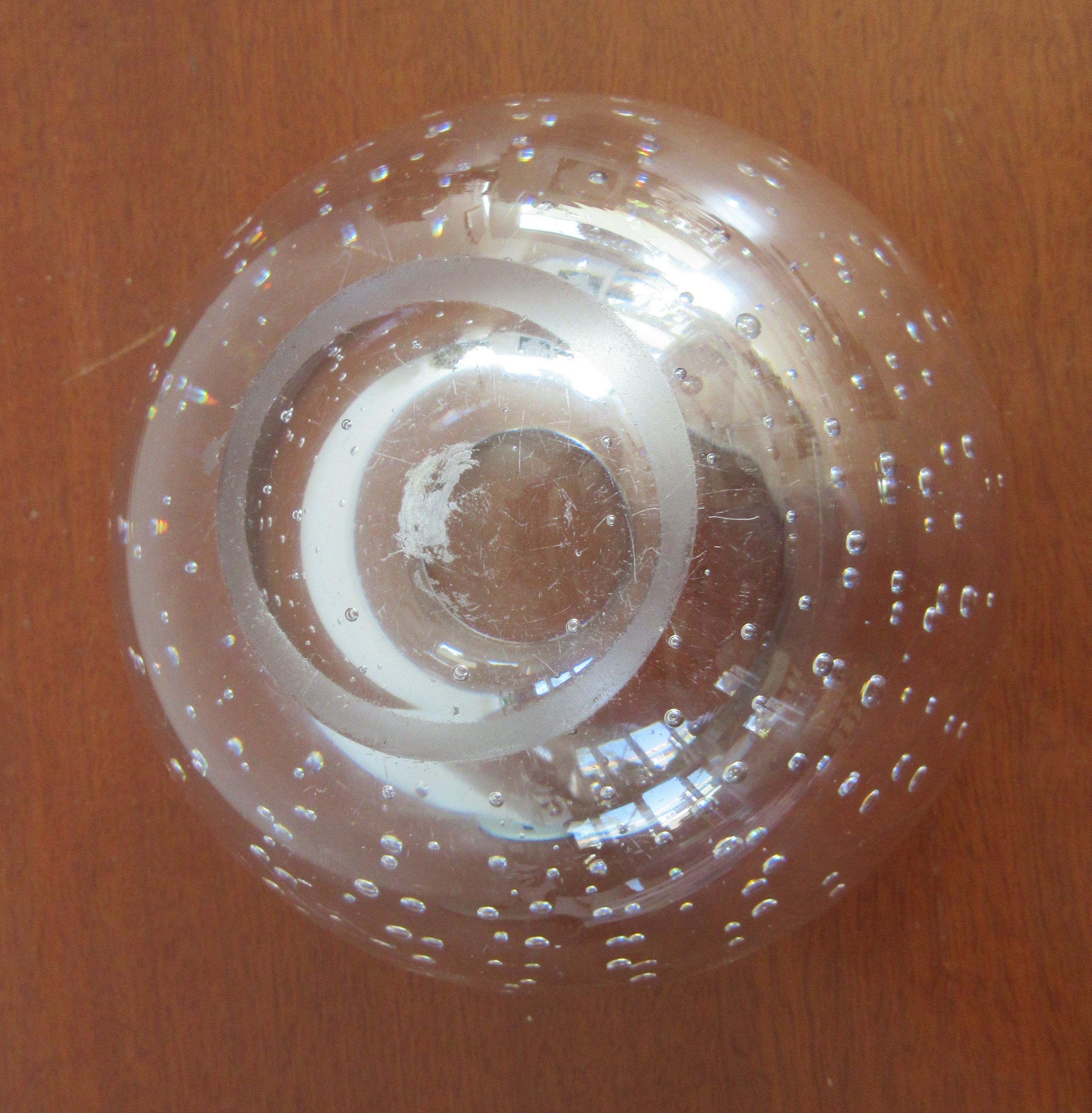 Royal Leerdam - AD Copier zeldzame zware blanke glazen bolvaas met luchtbellen kopen? Bied vanaf 80!