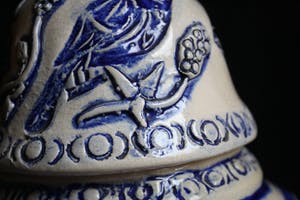 Niet of onleesbaar gesigneerd - Prachtige Grote Zeldzame Oude Deksel Pot (19e eeuw) kopen? Bied vanaf 1!