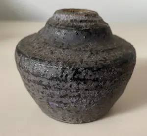 Mobach Keramiek - Twee Bibelot vaasjes kopen? Bied vanaf 1!