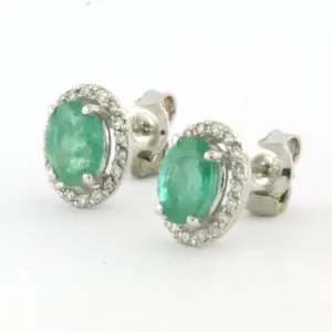 14k wit gouden oorknoppen met smaragd en briljant geslepen diamant tot. 0,20ct kopen? Bied vanaf 650!