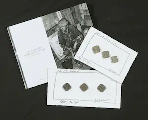 Jan Henderikse - Gesigneerde tentoonstellingscatalogus + twee originele nieuwjaarskaarten kaufen? Bieten Sie von 200!