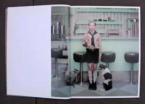 Erwin Olaf - gesigneerd boek - 2008 - eerste editie kopen? Bied vanaf 250!