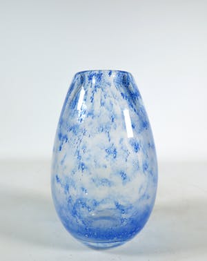 Floris Meydam - Helderglazen vaas met blauw kopen? Bied vanaf 70!