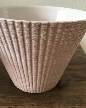 ADCO - 2 mooie geribde en geglazuurde potten kopen? Bied vanaf 1!