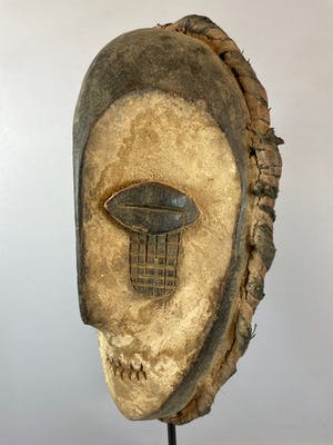 Lega - 220266 African mask from the Lega Bwami - Congo. kopen? Bied vanaf 45!