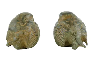 Pierre Chenet - Set van twee bronzen vogeltjes kopen? Bied vanaf 1!